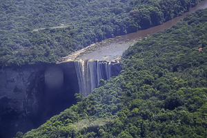 Kaietour Falls, Guyana